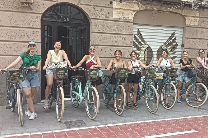 Valencia (Ruzafa): Guided Bike Tour of the city's highlights. - Plaza de la Virgen and Valencia Cathedral: holy symbols and skyline views