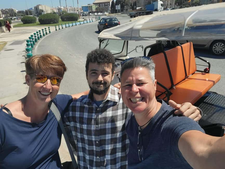 Valencia: Tuk Tuk Modern Tour - Jardines del Turia: Where Valencia’s Green Spine Meets the Big Sights