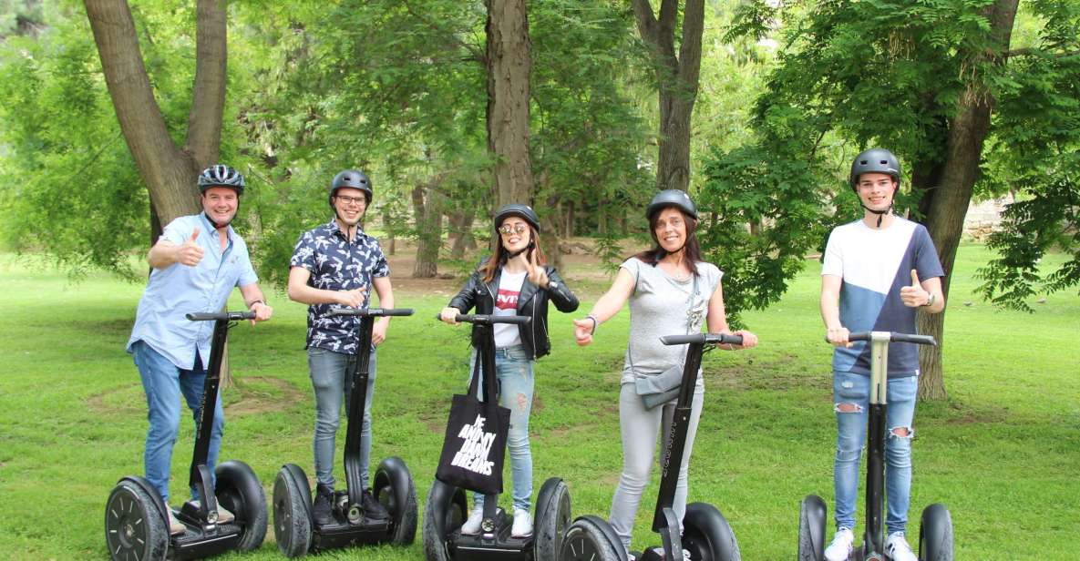 Valencia: Turia Park Segway Tour - Gliding through Turia Park: nine kilometers of green with sports space