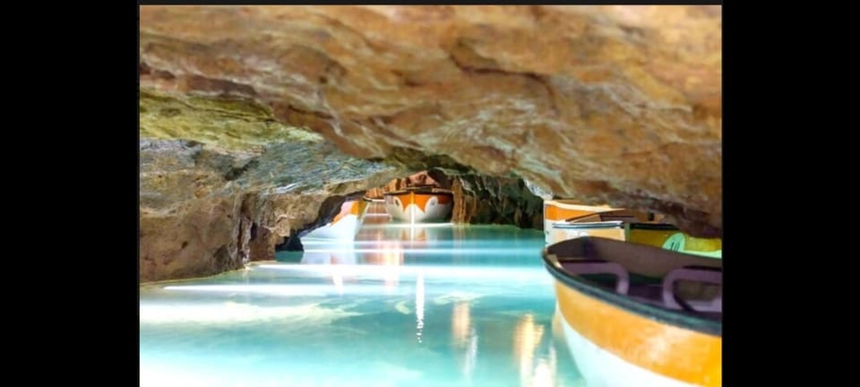 Valencia: Visit by boat to the Caves of Sant Josep - Coves de Sant Josep: Europe’s longest navigable subway caves