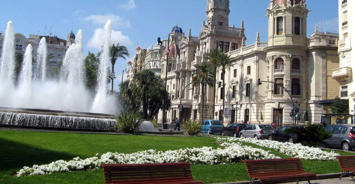 Valencia: Walking Tour of the Medieval City Center - Plaza de la Virgen: Where Valencia’s Stories Start
