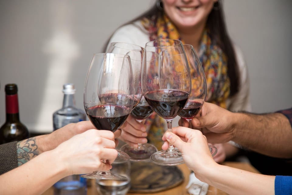 Valencia: Wine Tasting and Tapas Experience - Why this Valencia wine tour works in Ruzafa