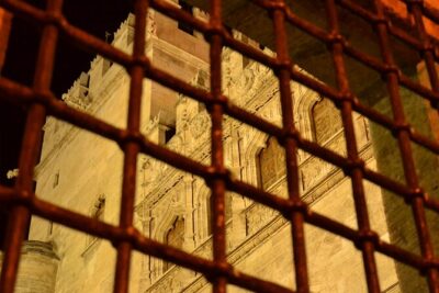 Valencia's Legends & Stories by Moonlight - Stop-by-Stop: What You’ll Get at Each Location