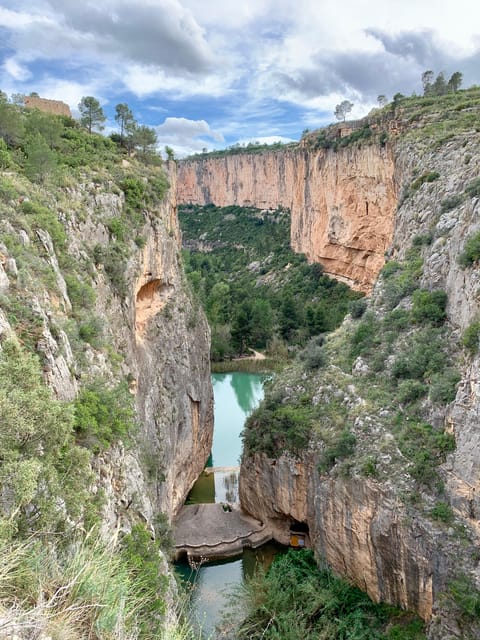 Visit the most beautiful village in Valencia: Chulilla - 4–6 Hours That Actually Feels Like Time Well Spent