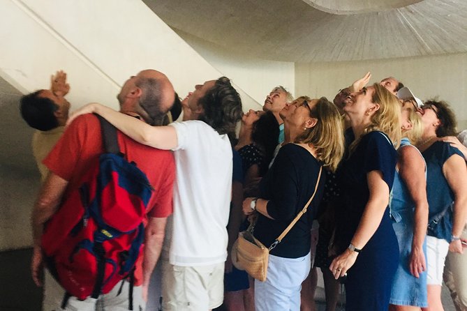 Walking tour through the old town with a Dutch-speaking city guide - Walking the City Beyond the Main Route (and Still Ending at a Great Spot)