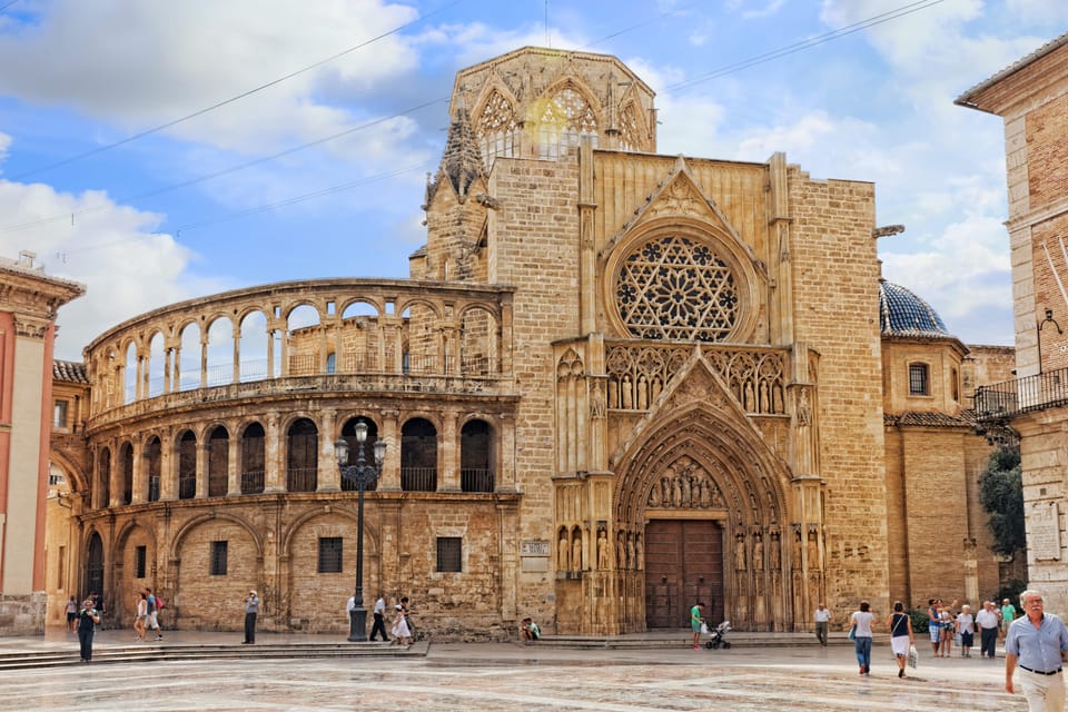 Walking Tour through Valencia's Historic Centre - How long should you book: 2 hours vs 6 hours